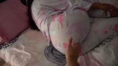 I was in charge of taking care of my gorgeous 18yo step-sister. I visited during the night, just like she likes